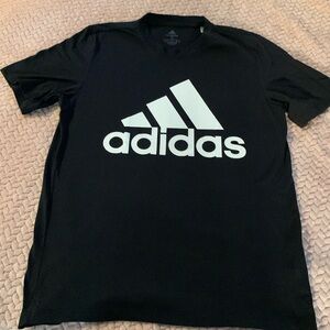 Adidas T-shirt